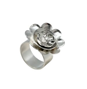 Anillo Camelia 3D en plata 10µ